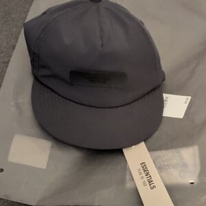 Essentials Dark Gray Cap